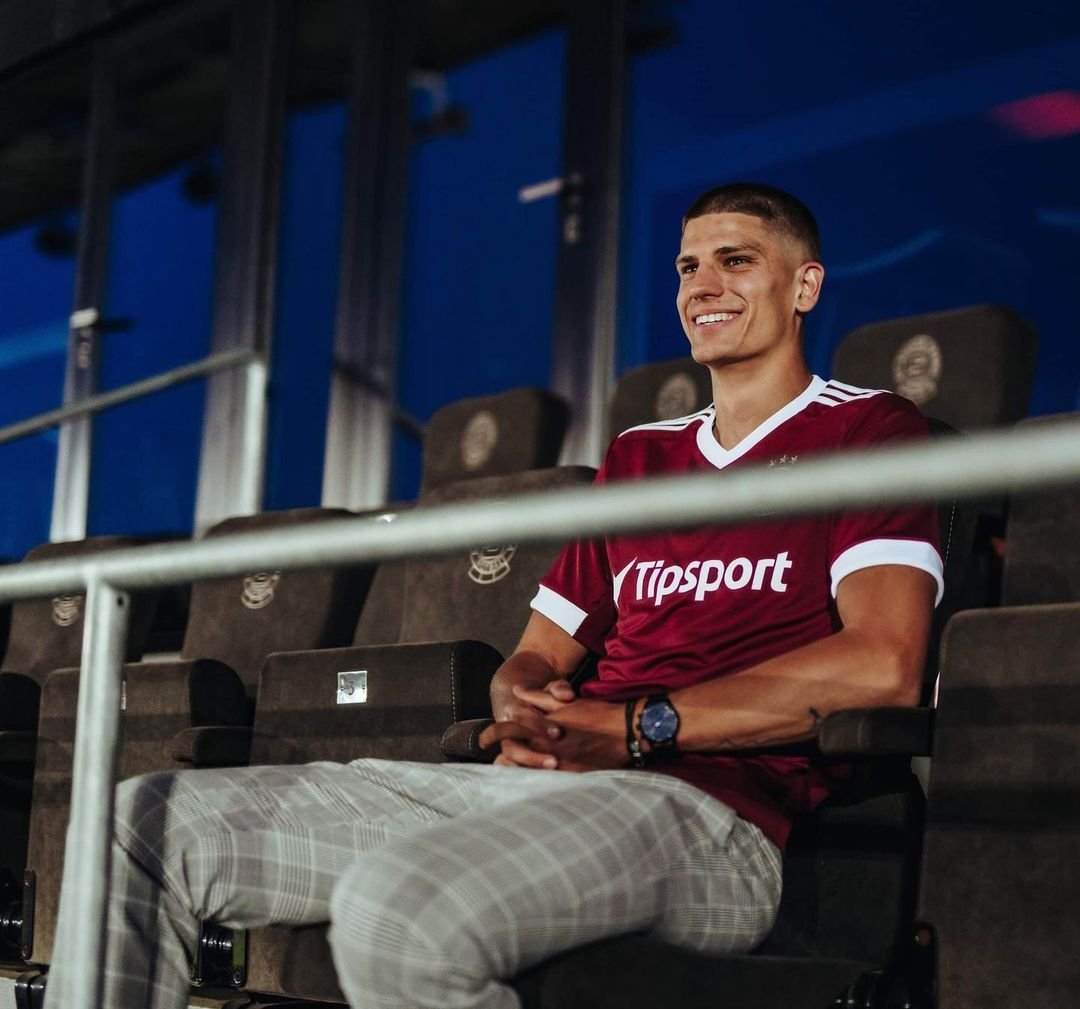 ? Nezáleží na tom, kolik VIPek navštívíš, ale kde se ti líbí nejvíc... #acsparta